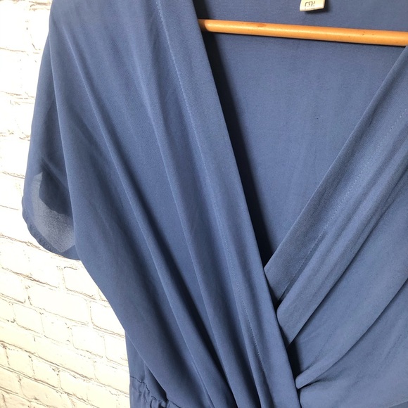 Long Pant Romper With Tie Waist Size Medium - Picture 4 of 6